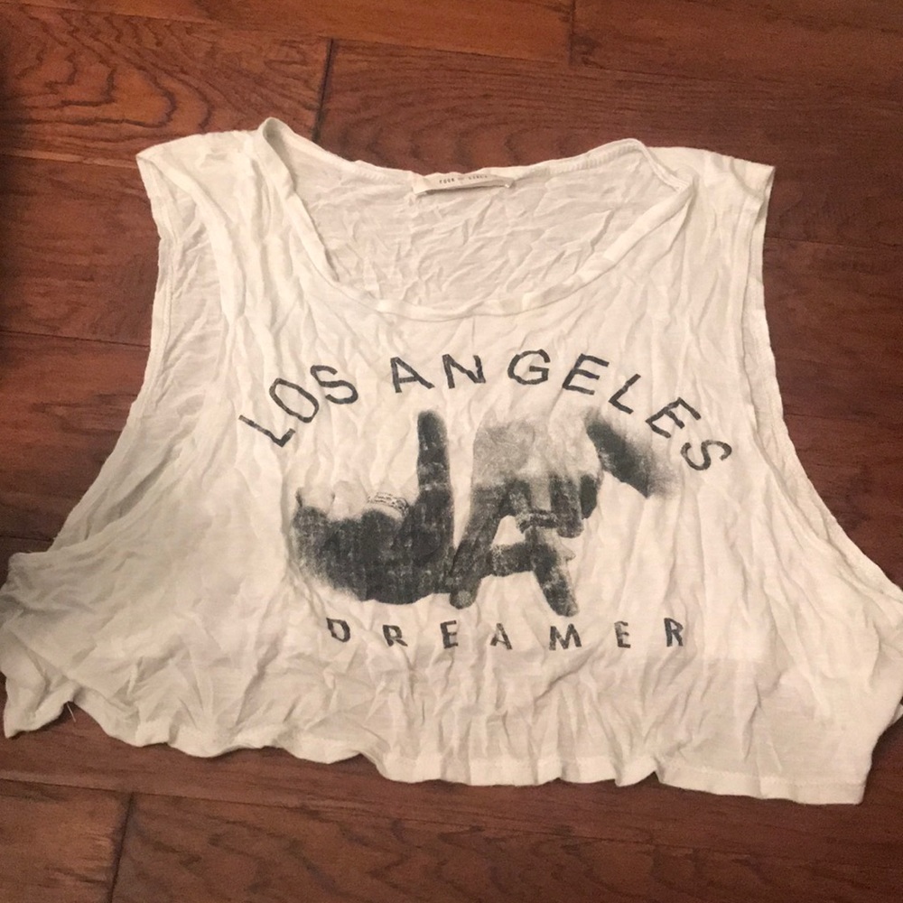 Crop top